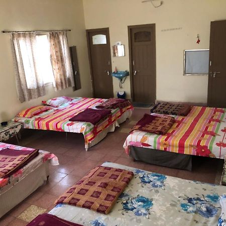 Rukmavati Guest House Mundra Bagian luar foto