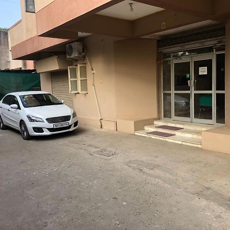 Rukmavati Guest House Mundra Bagian luar foto